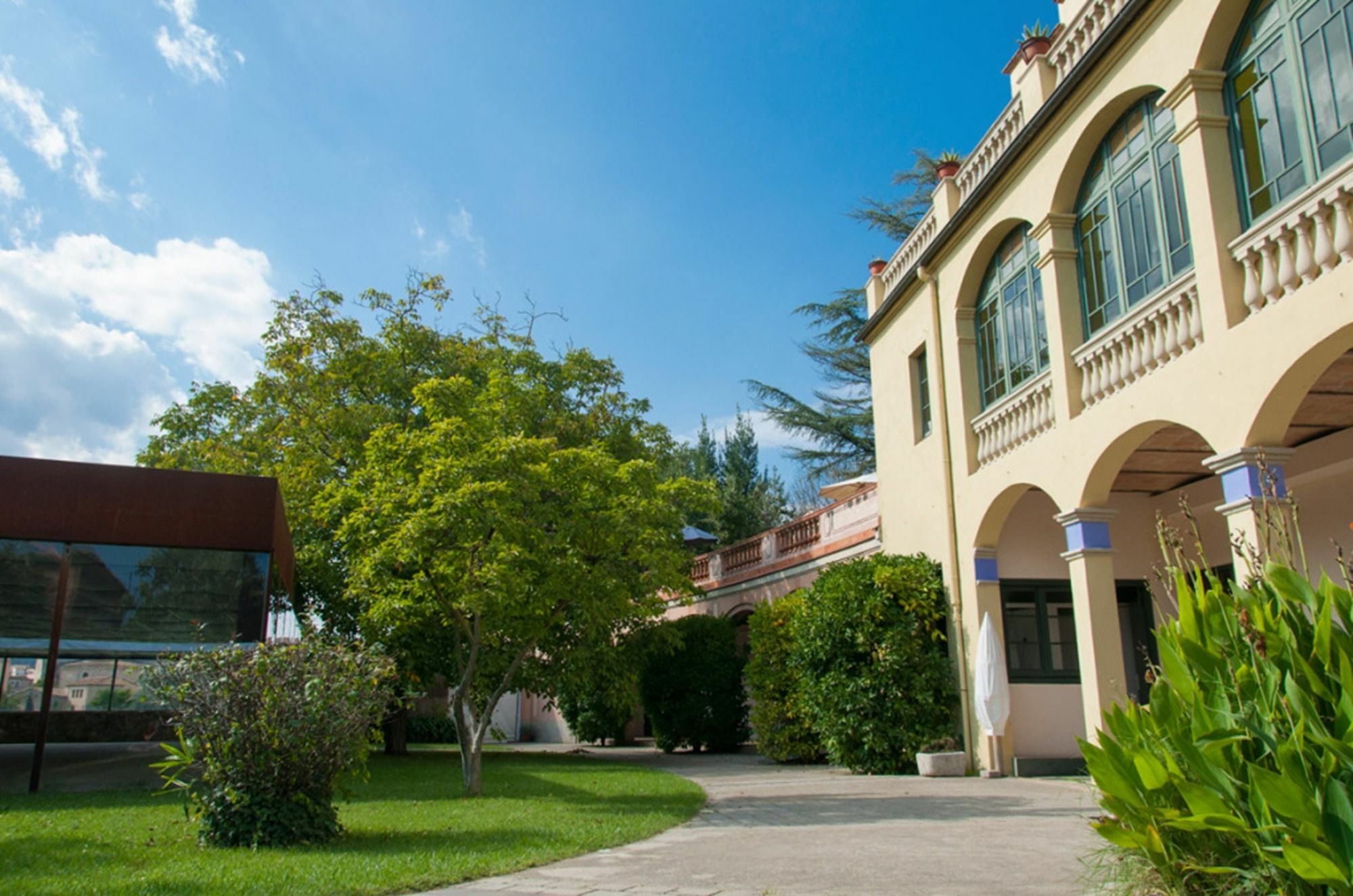 מלון בסלו Els Jardins De La Martana מראה חיצוני תמונה